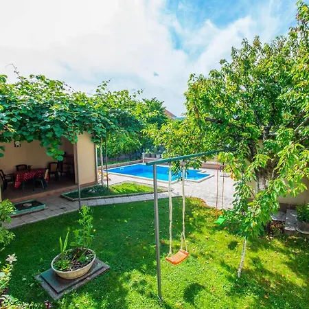 Ferienhaus Kiwi With Private Pool *