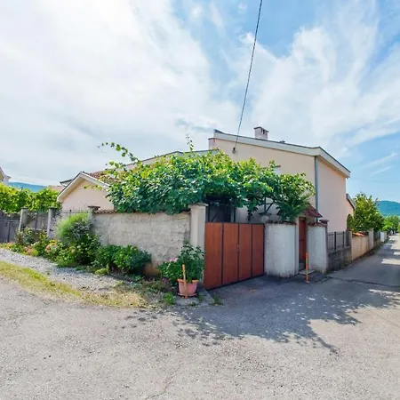 Holiday home Kiwi With Private Pool