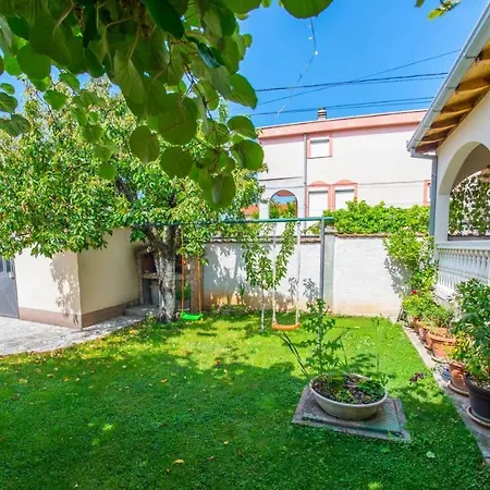 Kiwi With Private Pool * Mostar